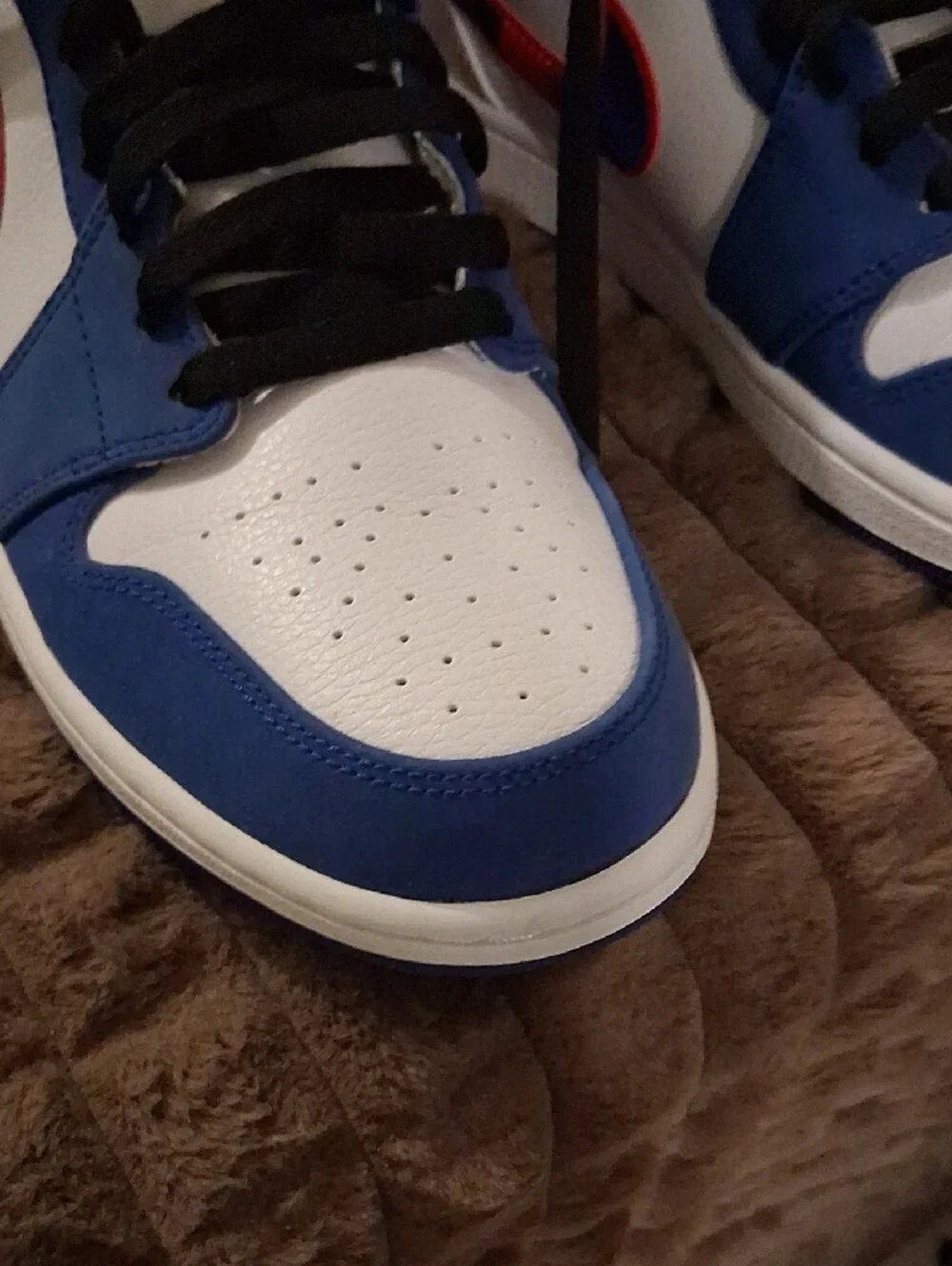 Jordan Men's High-Top Sneakers - White / Blue / Red